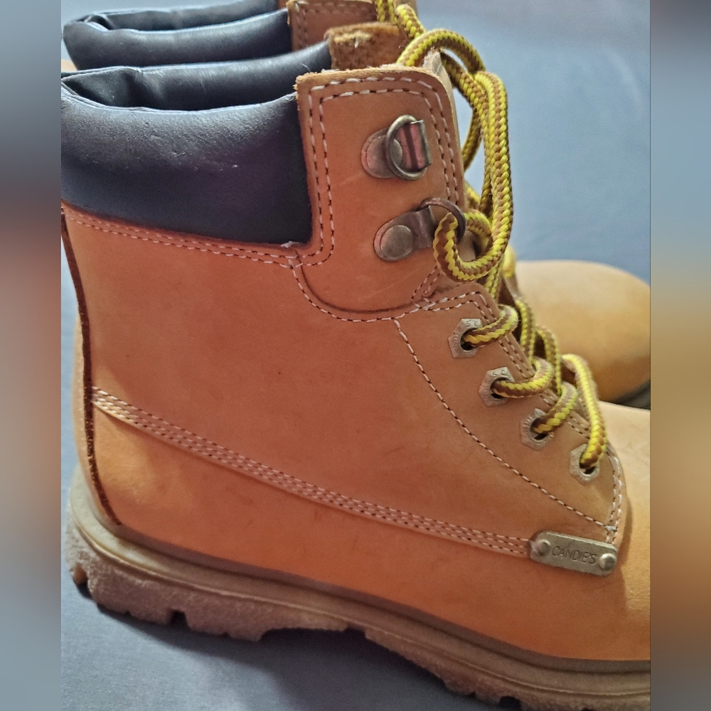 Womems, Candies Designer Tan/Brown Boots, Mid Calf, Size 8 - Picture 2 of 6